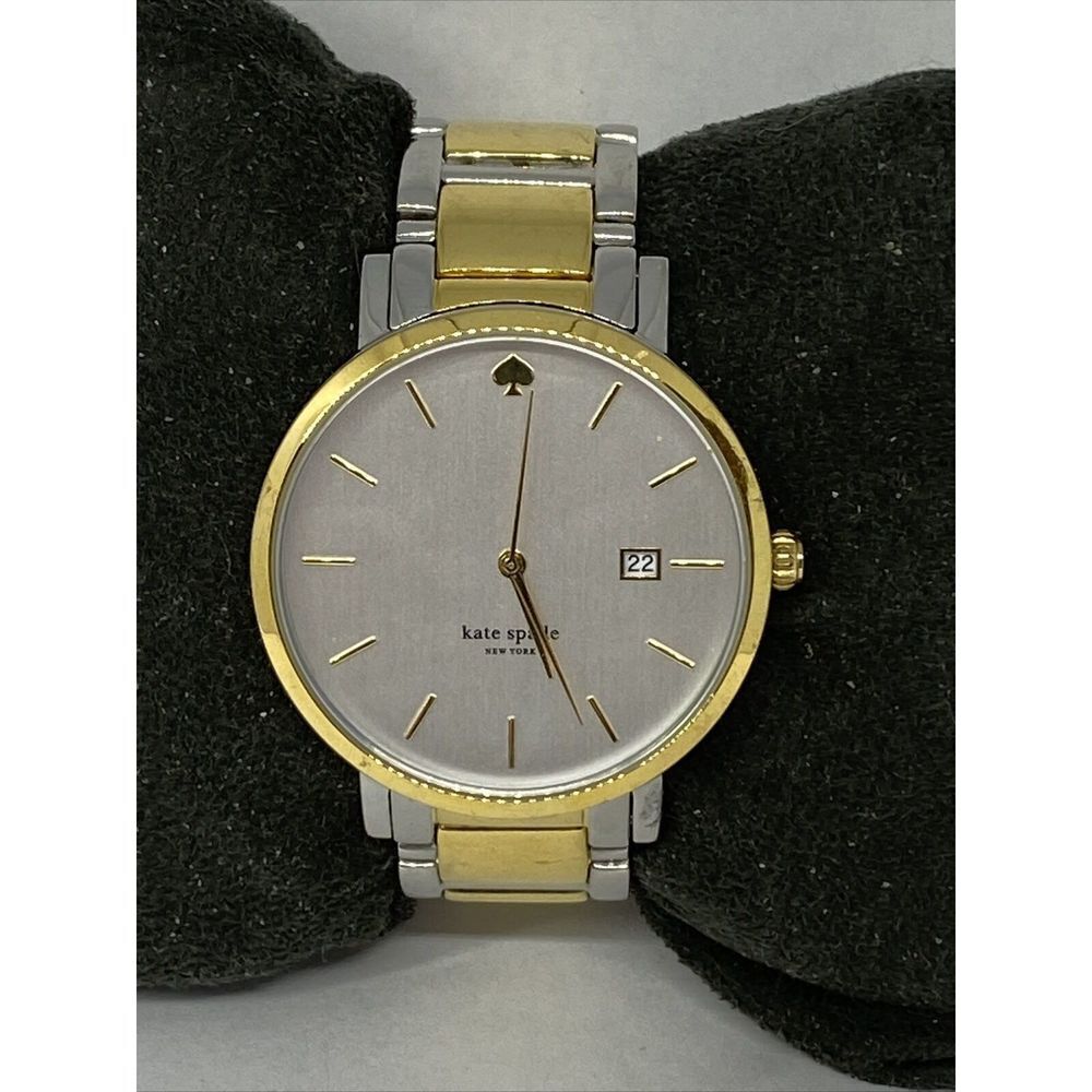 Kate Spade New York 0108 Women's Stainless Steel Silver Analog Dial Watch XX566